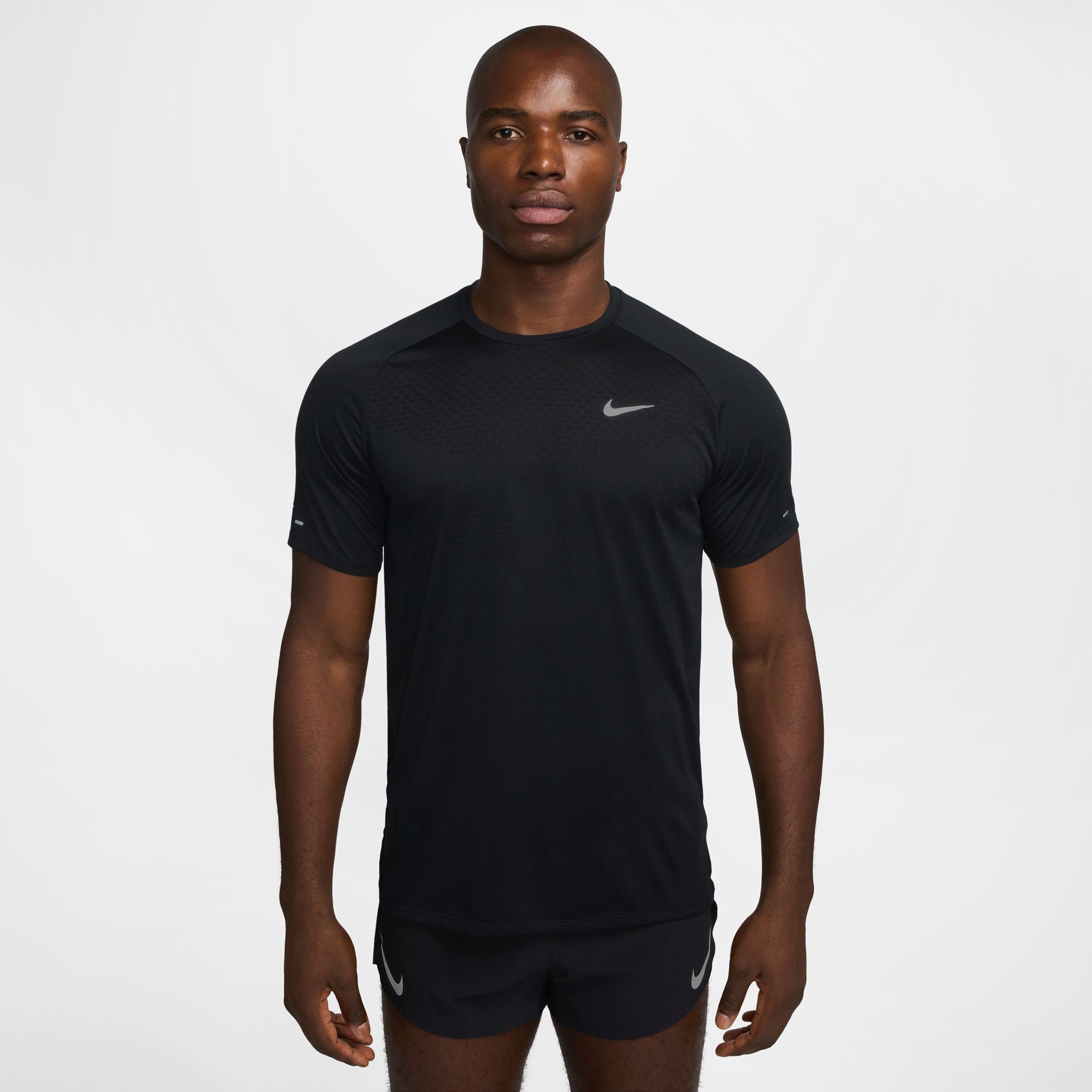 Nike Stride Bežecké tričko Muži - černá