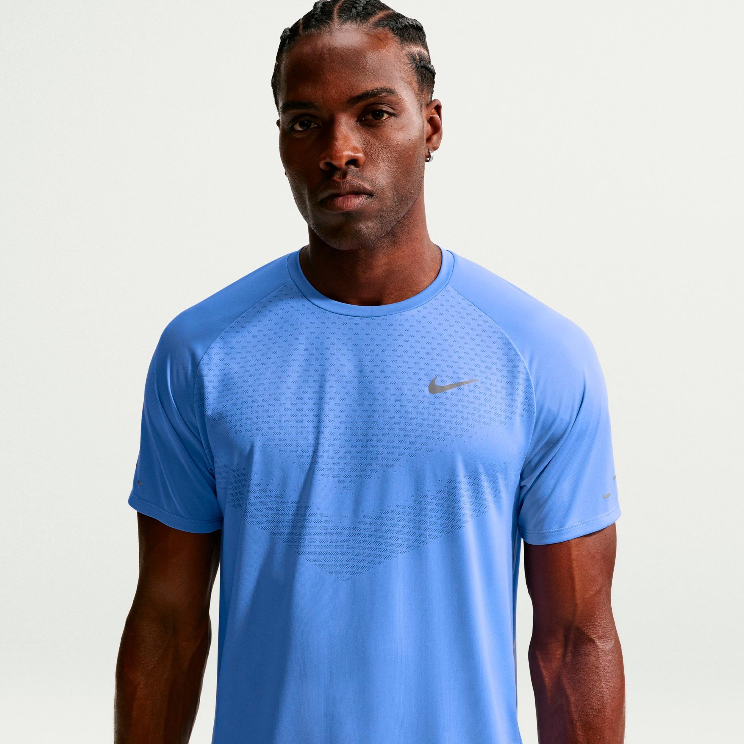 Nike Stride Bežecké tričko Muži - modrá, stříbrná