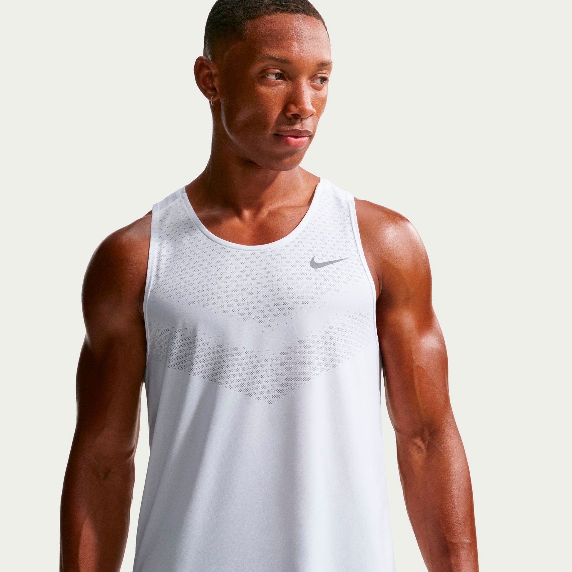 Nike Stride Bežecké tričko Muži - bílá, stříbrná
