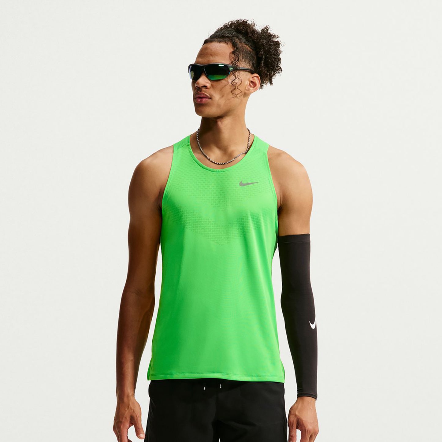 Nike Stride  Bežecké tričko Muži - zelená, stříbrná