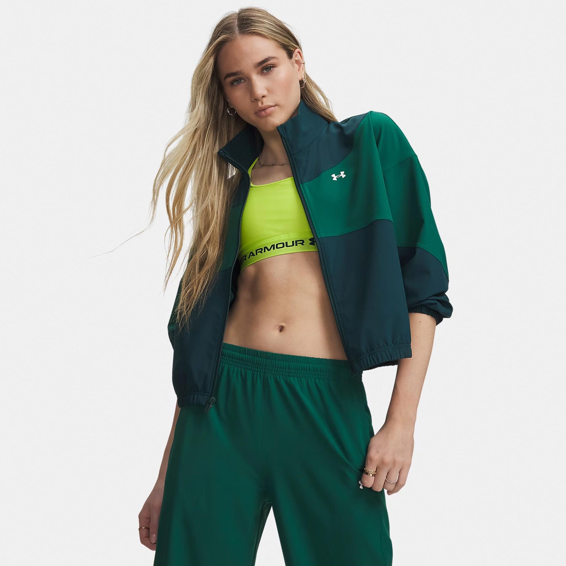 Under Armour Rival Woven Tréninková bunda Dámy - zelená