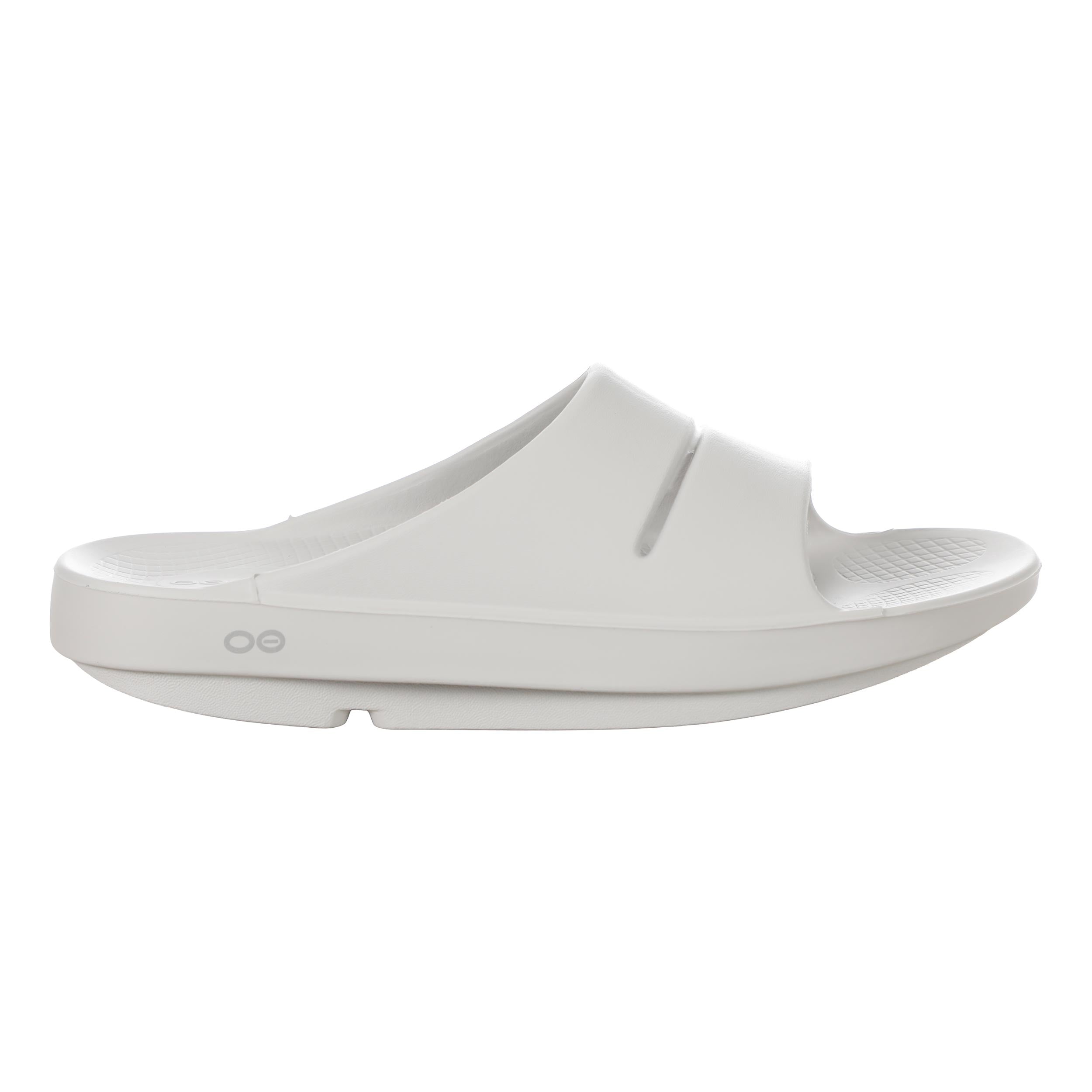 OOFOS OOahh Rekondičné topánky Unisex - krémová