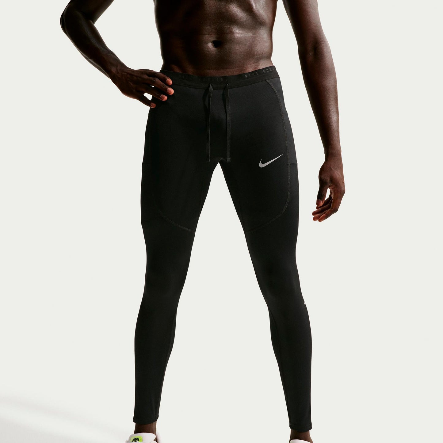 Nike Stride Bežecké pančuchy Muži - černá, stříbrná