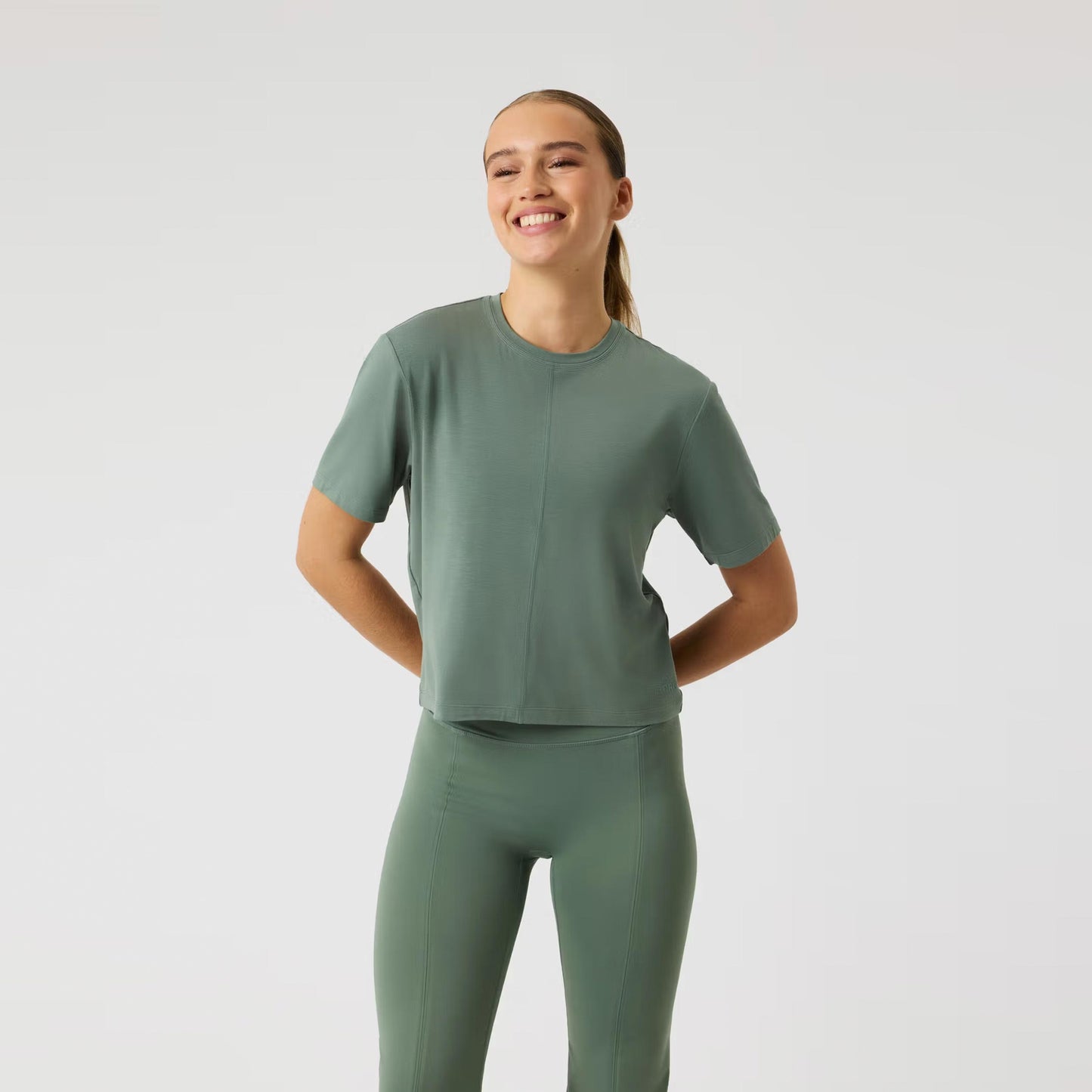 Björn Borg Studio Soft Cropped Tričko Dámy - šalvia