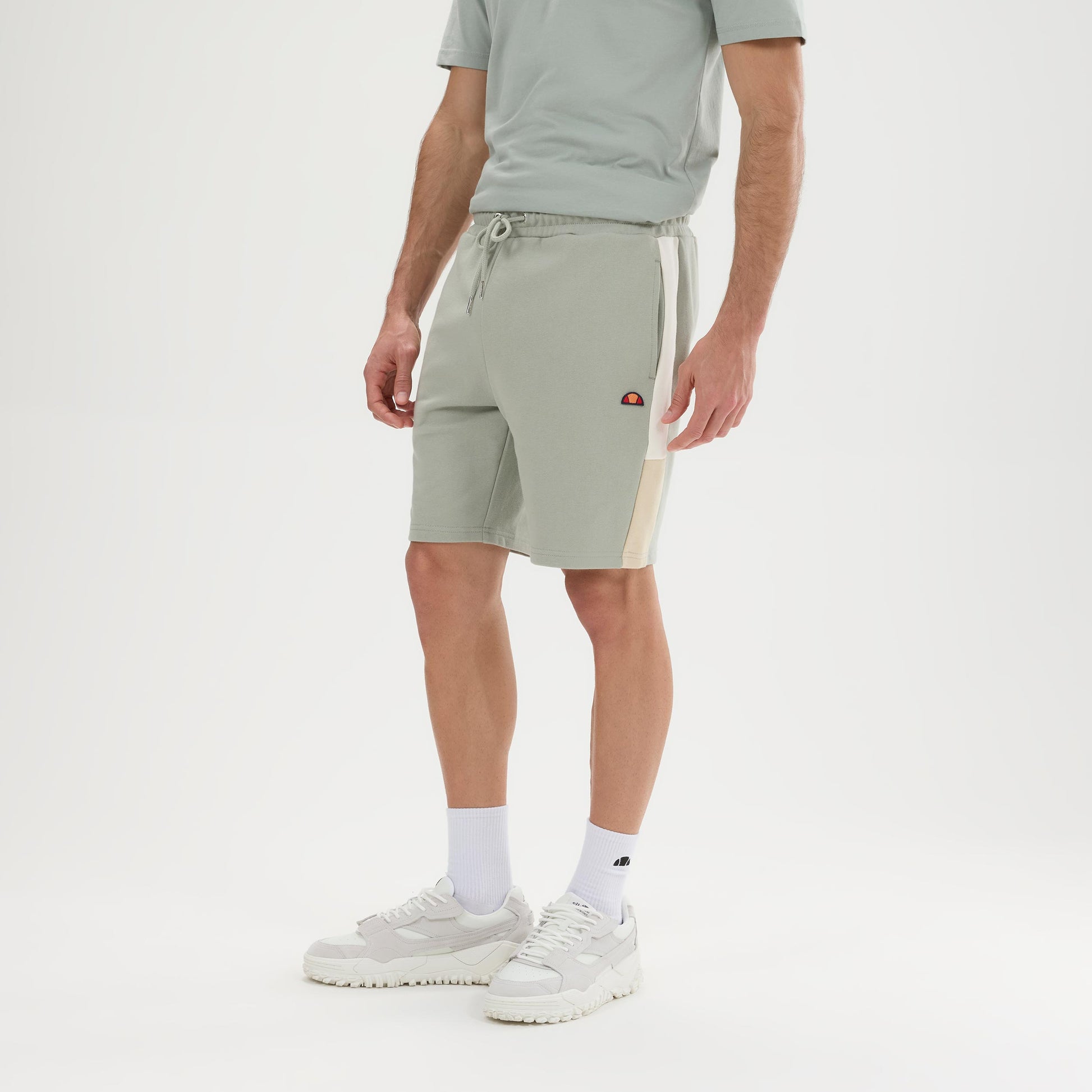 Ellesse Turi Šortky Muži - šedá, krémová