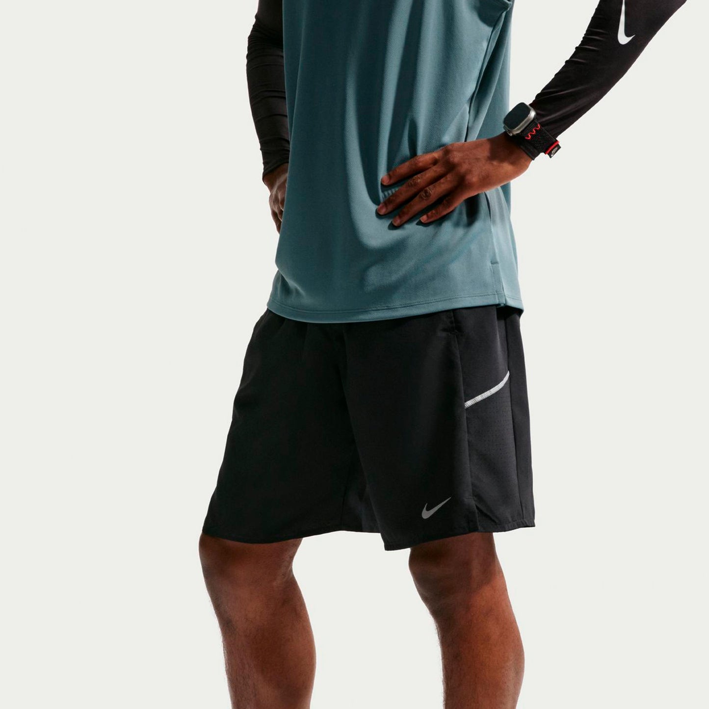 Nike Miler 9in  Bežecké šortky Muži - černá, stříbrná