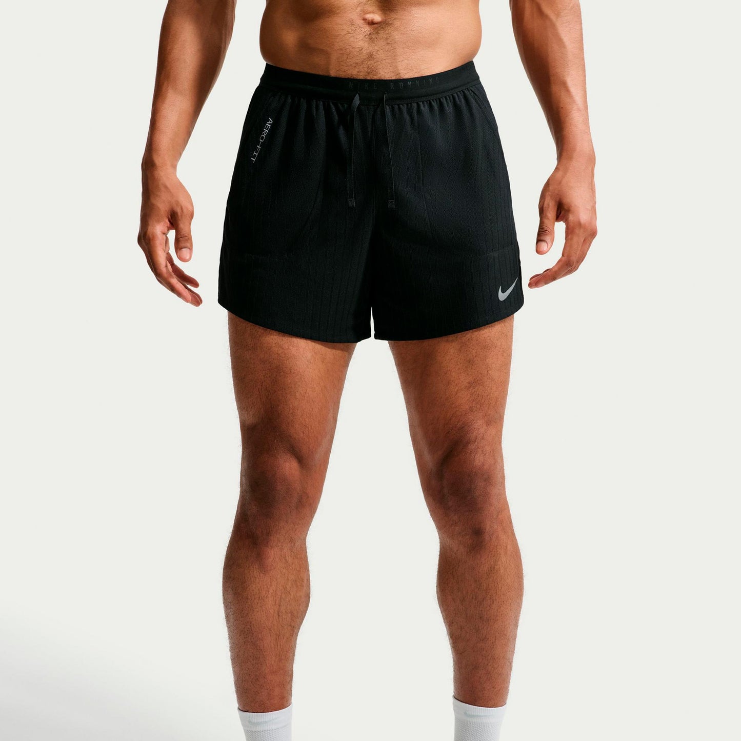 Nike Stride  Bežecké šortky Muži - černá, stříbrná