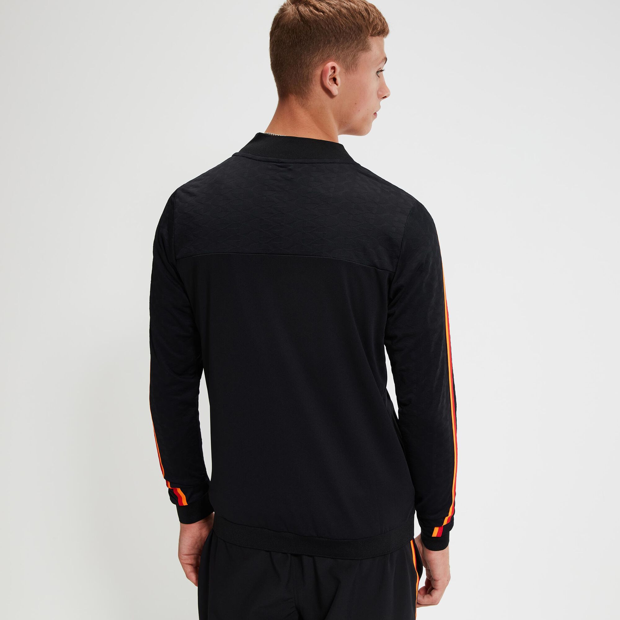 Ellesse