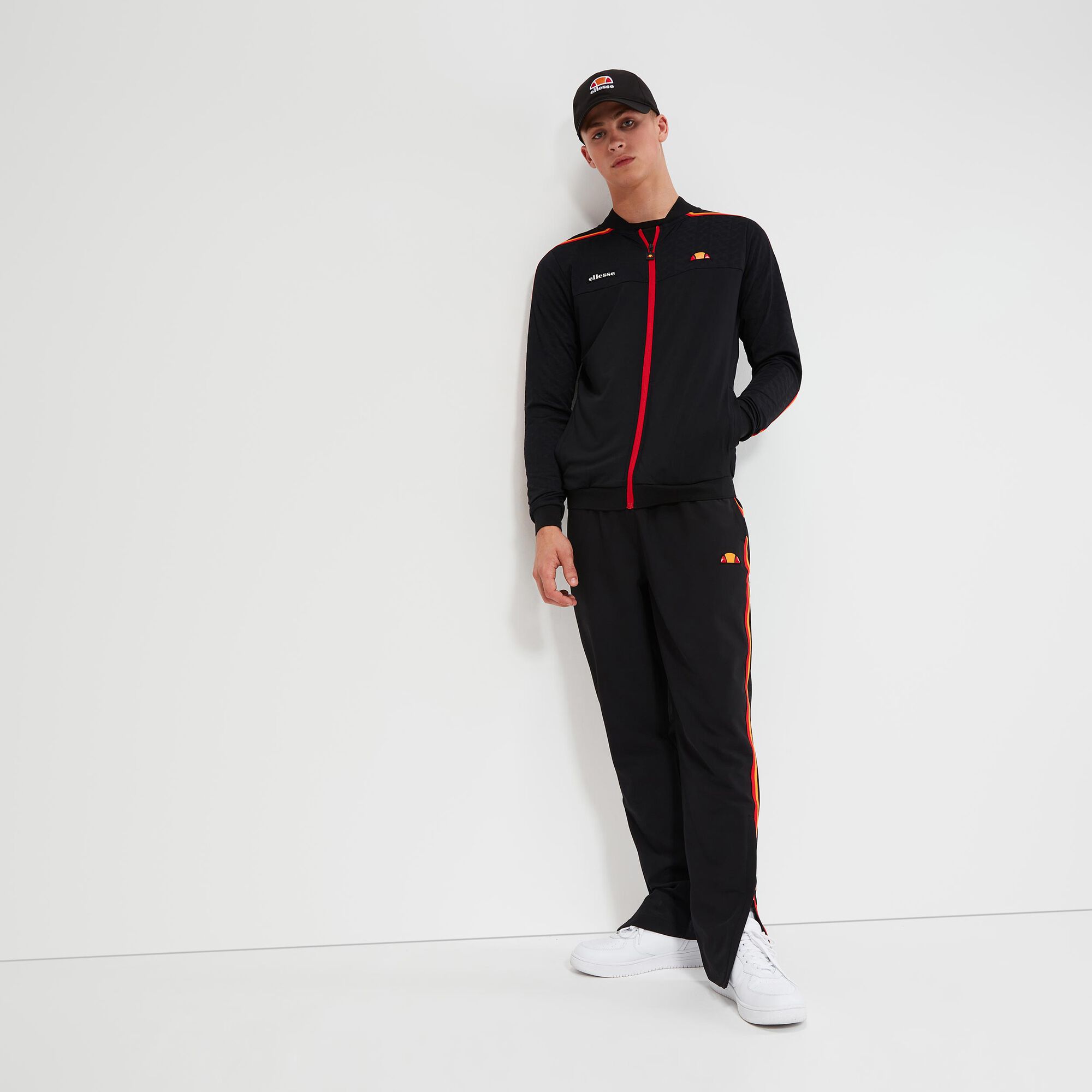Ellesse