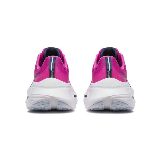 Saucony