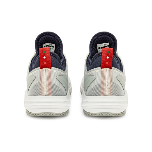 Diadora