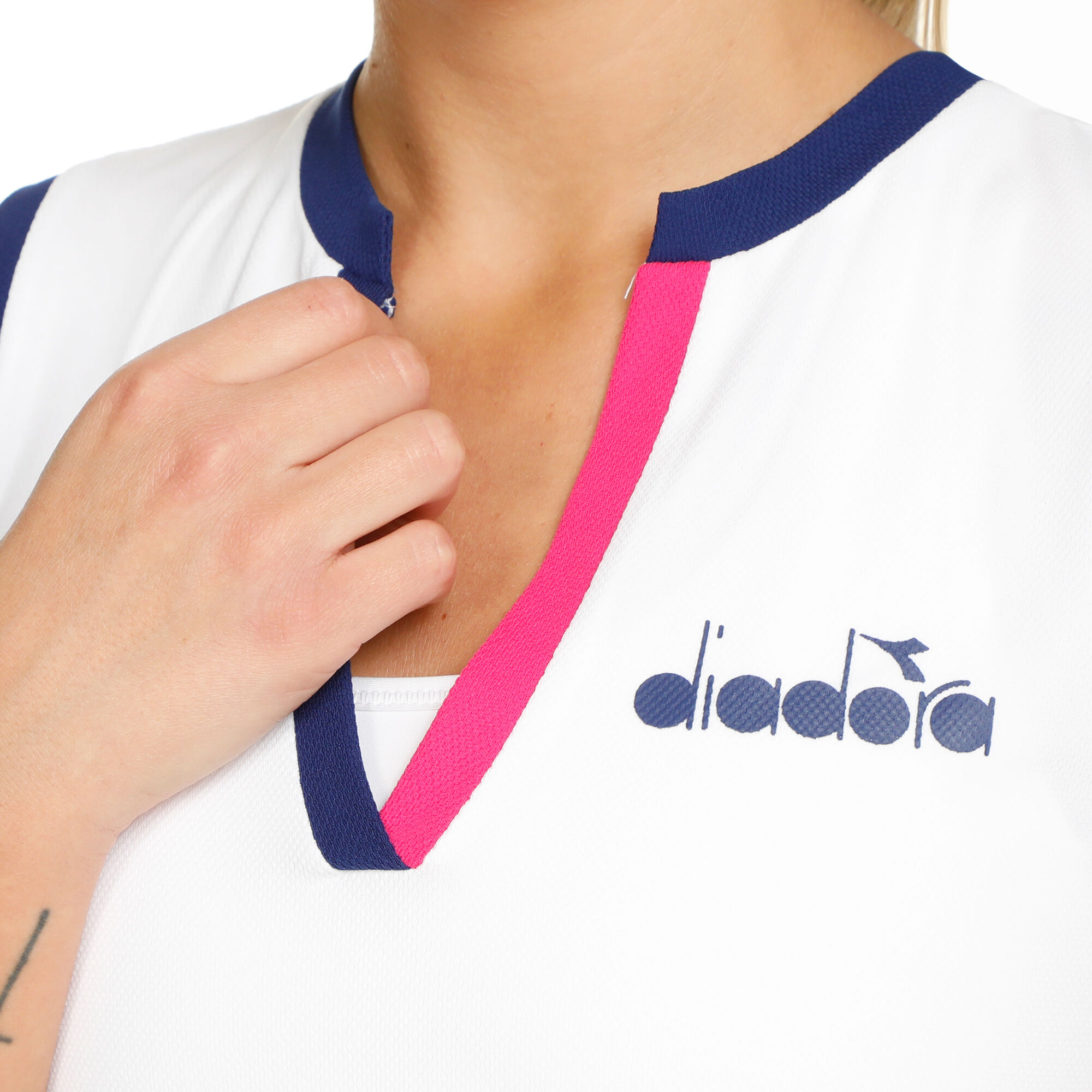 Diadora